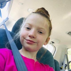 Meet your Posher, Ava